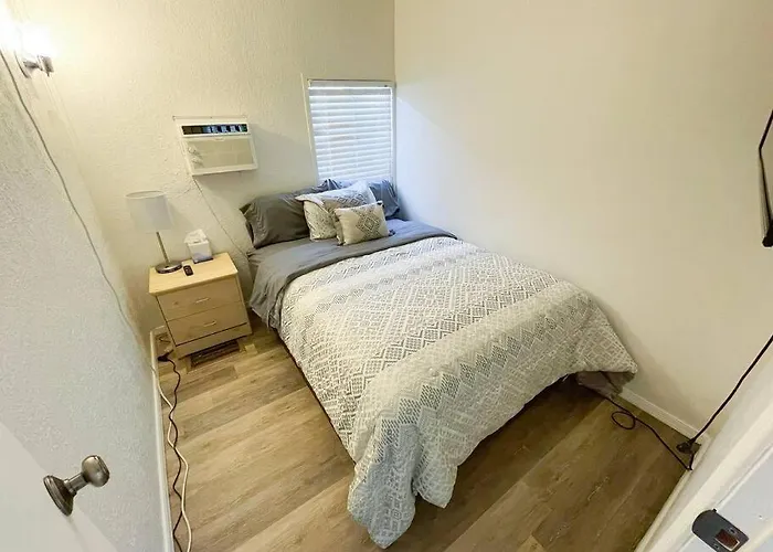 Holiday home The Tanya, Great Price, Close To Launch Parker