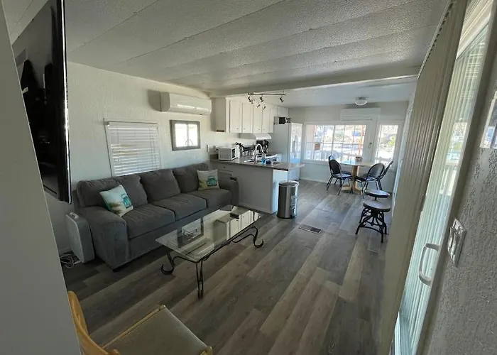 Holiday home The Tanya, Great Price, Close To Launch *